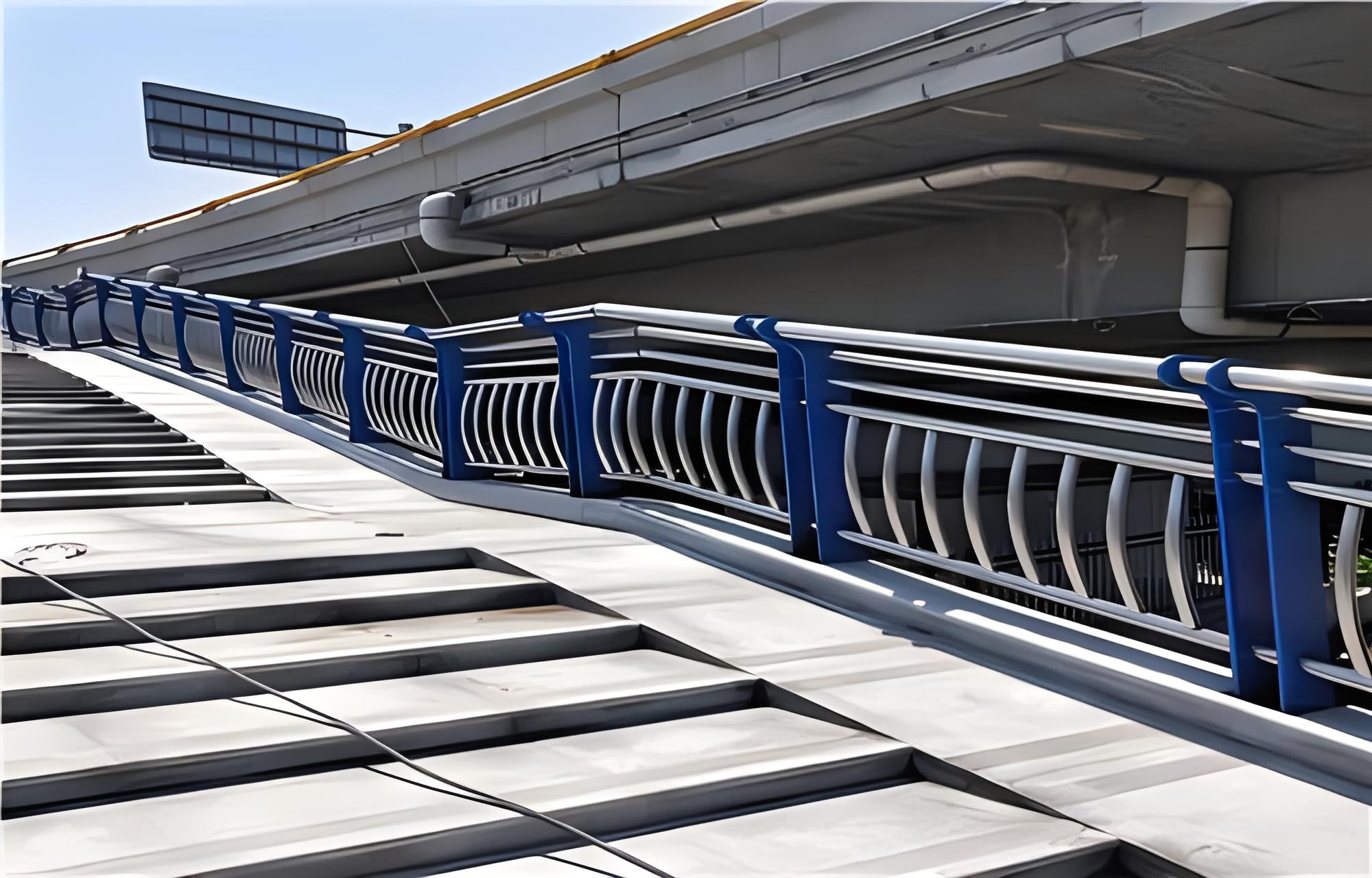 焦作不锈钢桥梁护栏维护方案：确保安全，延长使用寿命